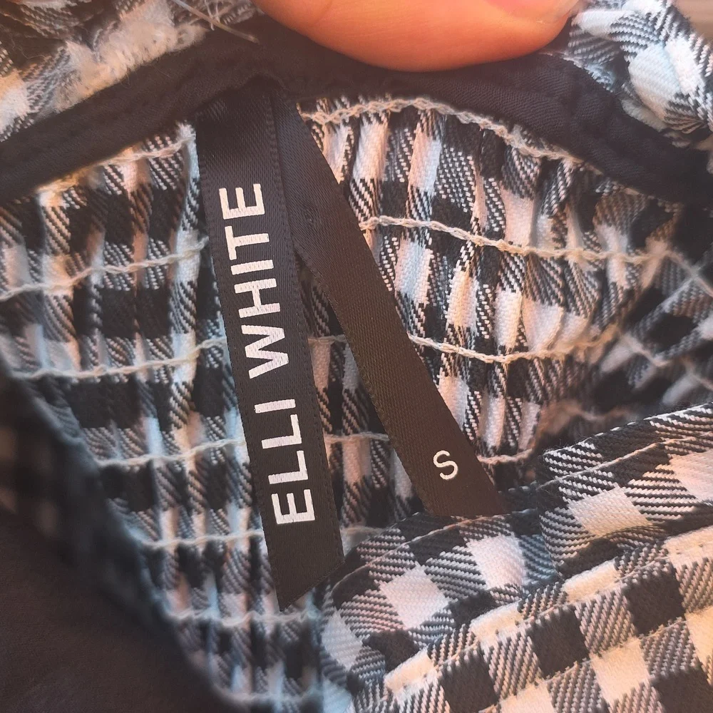 Black and White Gingham Dress - Picture 3 of 6